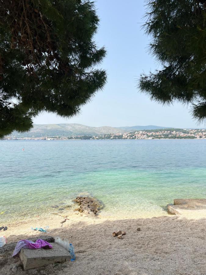 Beachfront House Olbia With Private Parking Трогир Экстерьер фото