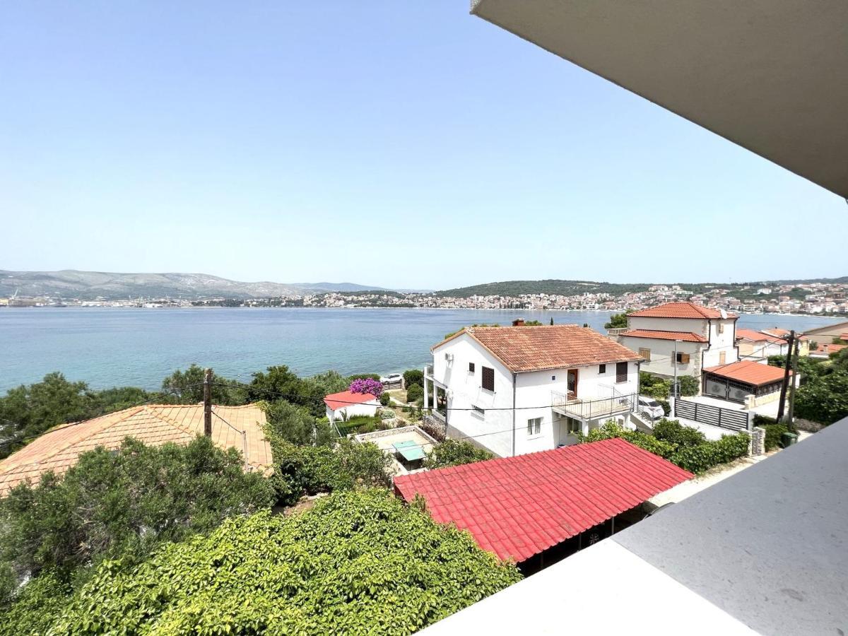 Beachfront House Olbia With Private Parking Трогир Экстерьер фото